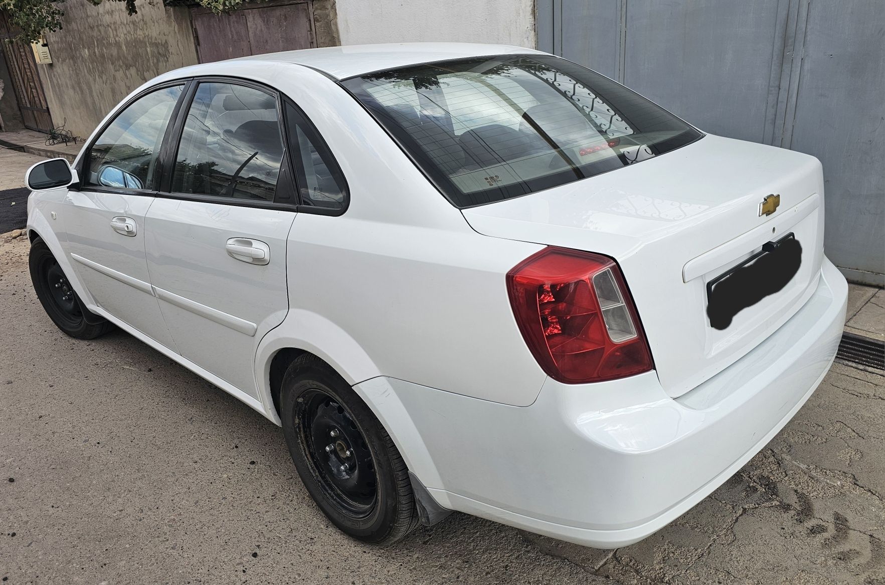 Продаётся Chevrolet FaceTime 2009 год