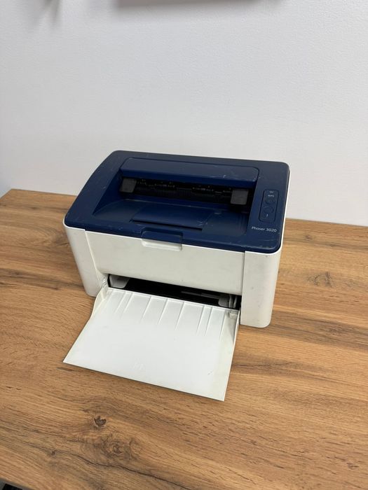 Лазерный ч/б принтер Xerox Phaser 3020. В рабочем состоянии.