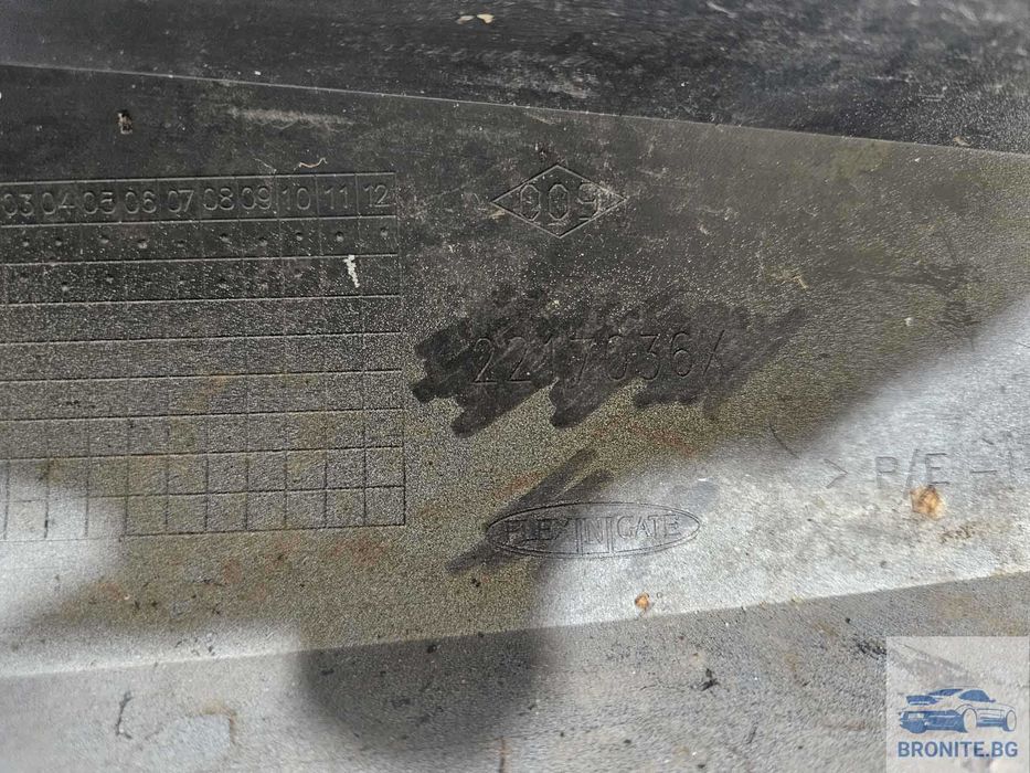 Предна броня RENAULT ZOE II FACELIFT Рено Зое 2019- 2023