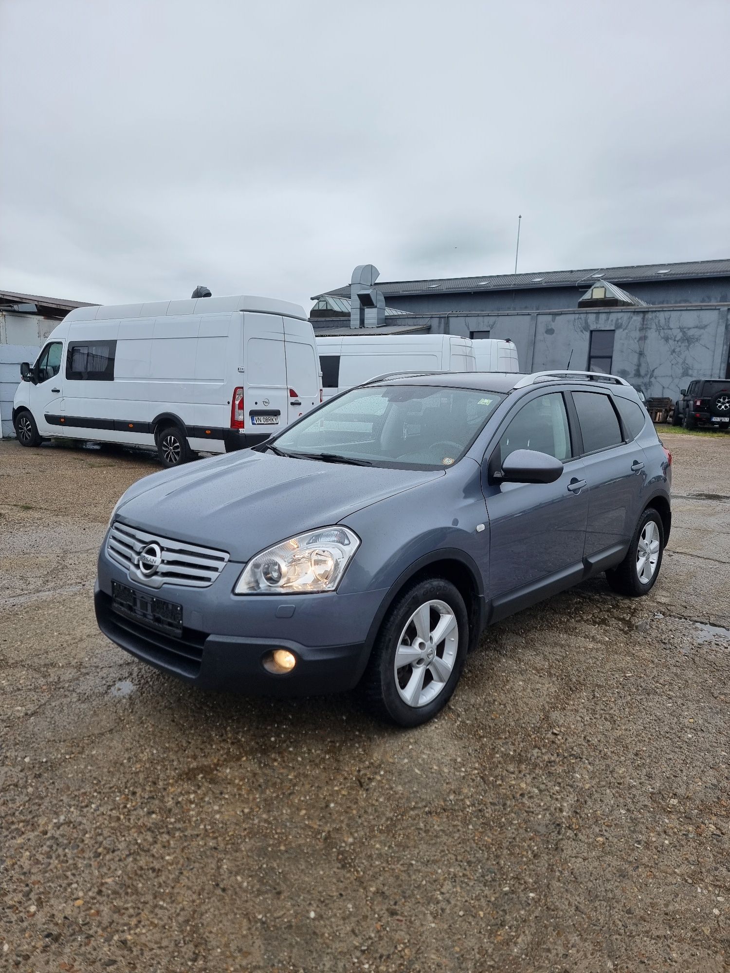 Nissan  qashqai +2 TEKNA 12.2009
MOTOR 2.0 DCI 150 cp
Cutie manuală 6+