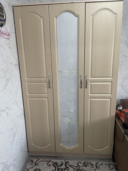 Продам шкаф 25 000т.