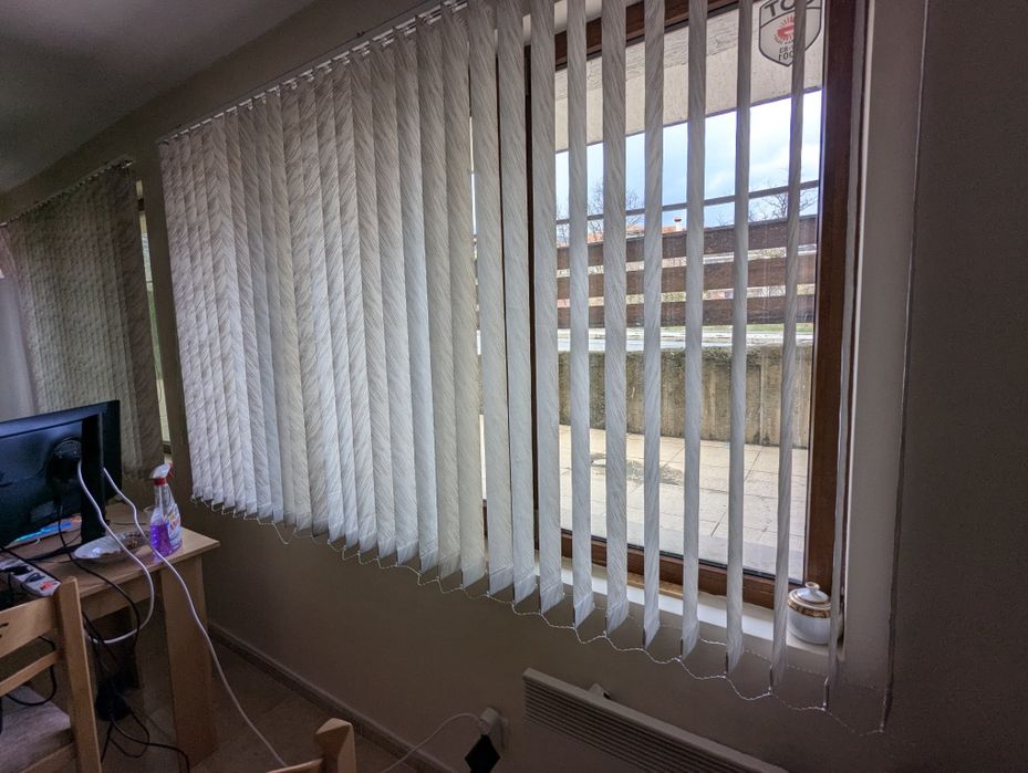 Вертикални щори 2бр 2.40метра д. на 1.40м ш.