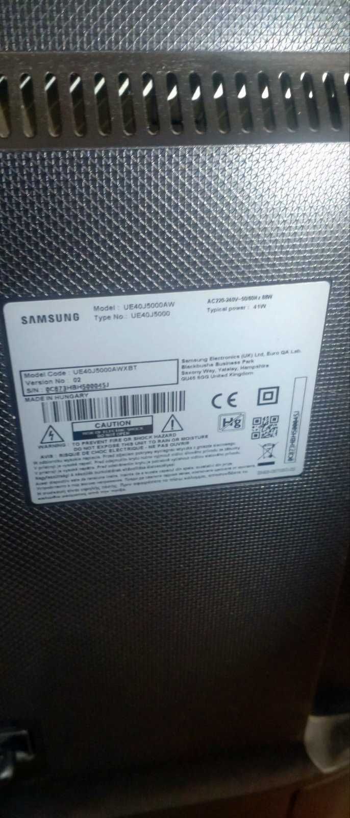 Телевизор Samsung UE40J5000AW 101,6 см (40") Full HD Черен