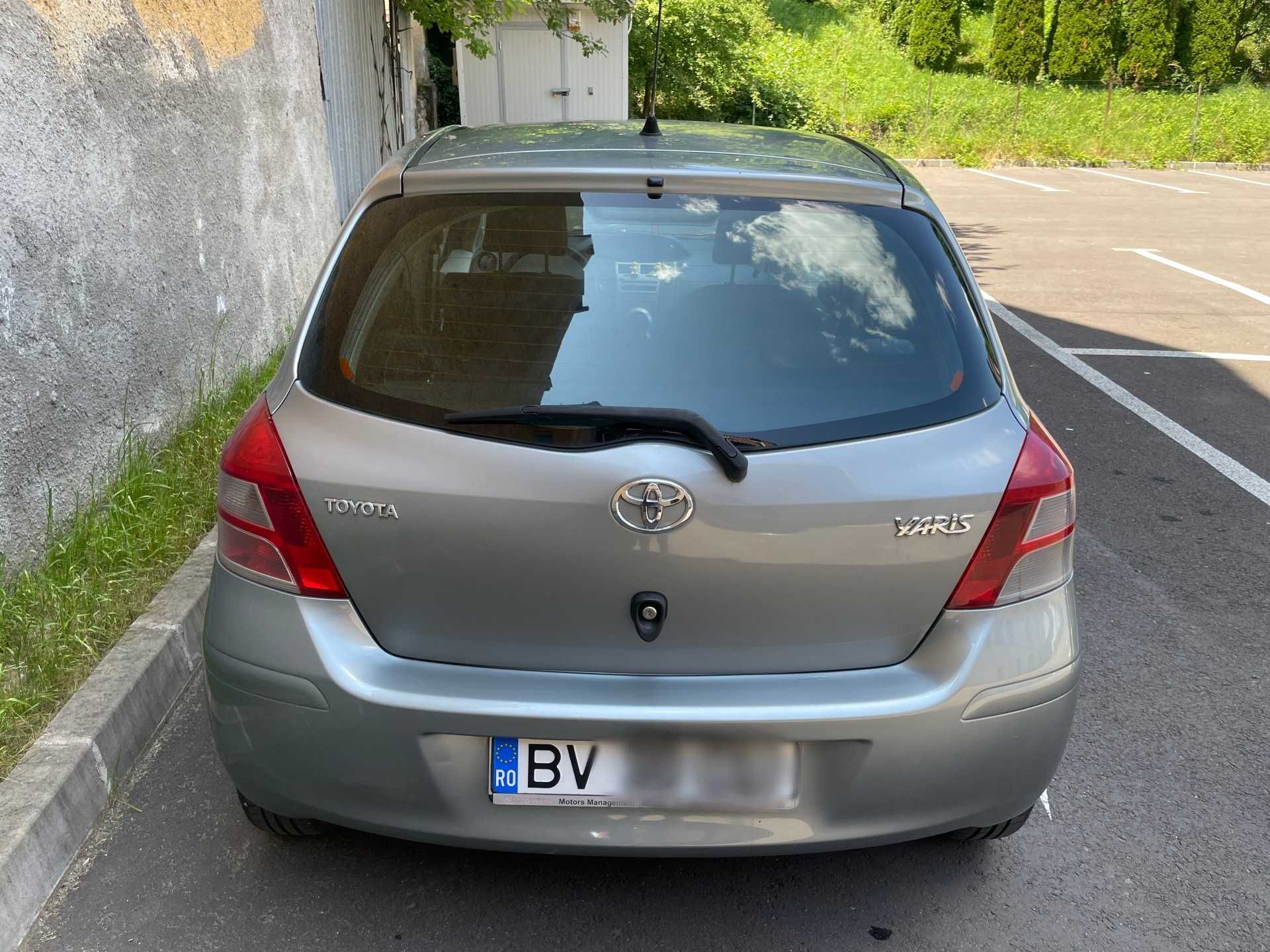 Toyota Yaris 2011