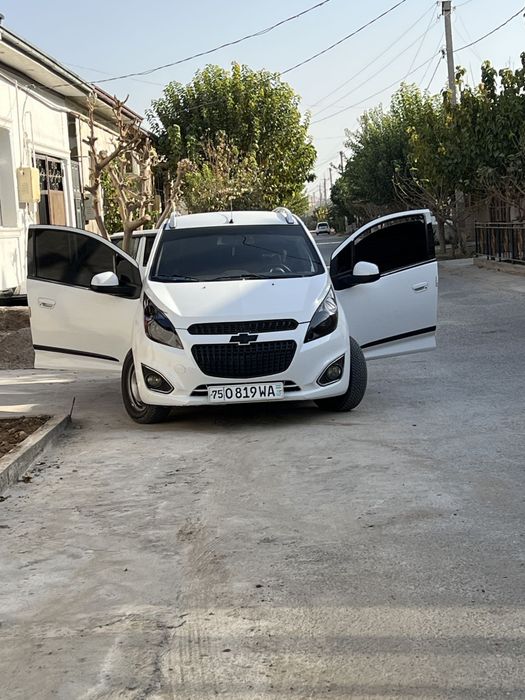 Moshina sotiladi xoladi ideyal