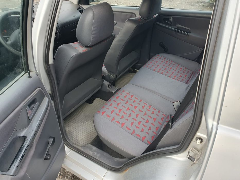 Seat Cordoba Vario 2002 benzină