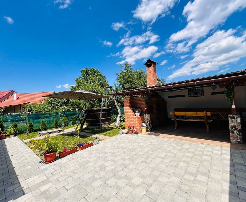 Inchiriez cabana/pensiune/ casa de vacanța cu ciubar!!
