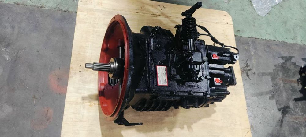 Howo sinoturk 10 tonalik karobka rabochi bor aybi yuq zapchast yangi