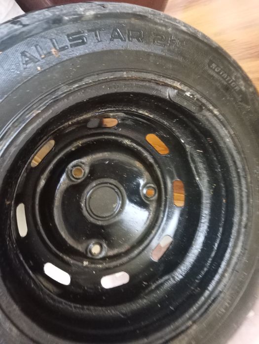 Roata Rezervă Dacia