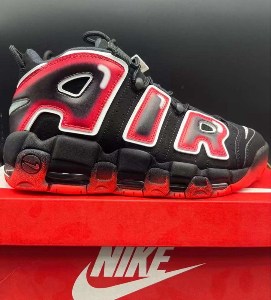 Оригинални мъжки маратонки Nike Air Uptempo black/red