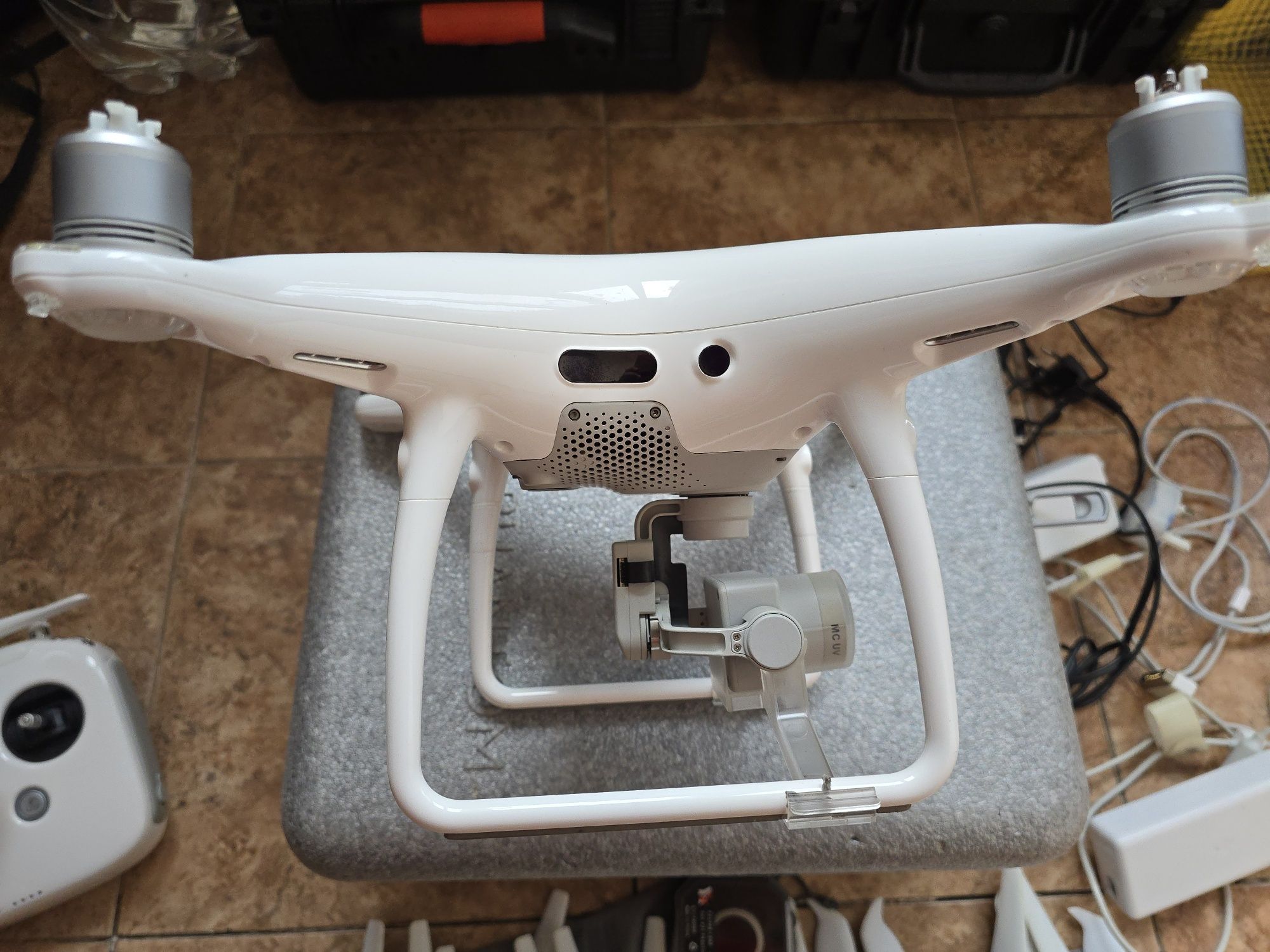 Дрон Phantom 4 pro v.2
