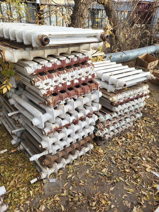 Купля чугунных батареи бу