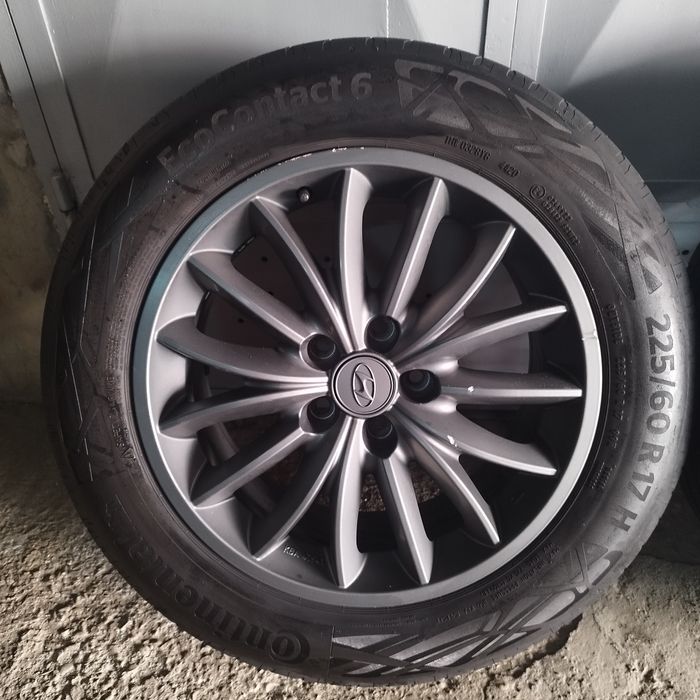 Джанти с гуми за Hyundai, 5×114.3 17 цола