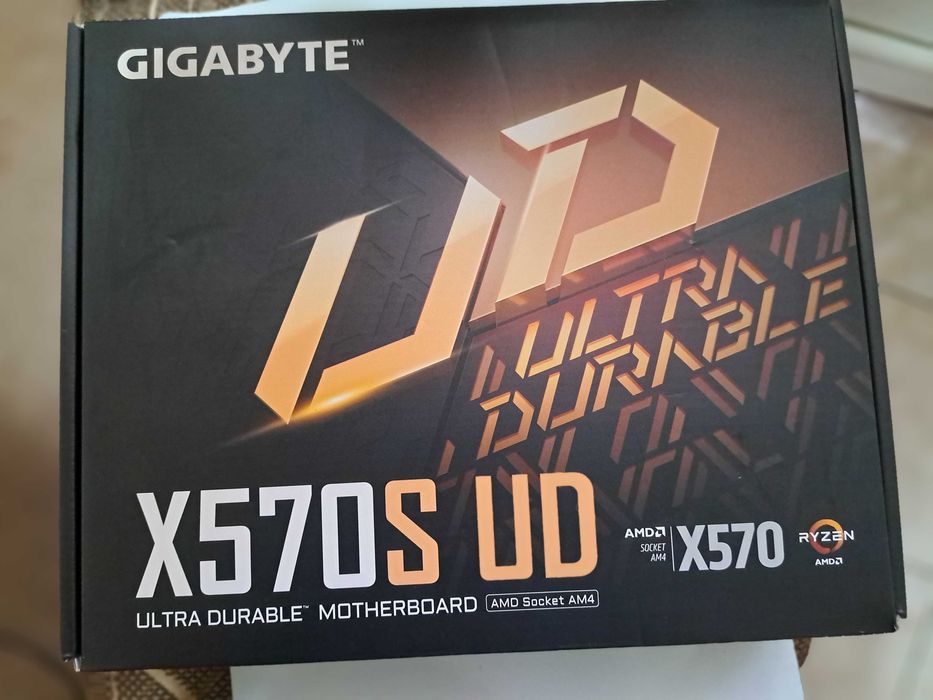 AMD Ryzen 9 5900x/Gigabyte X570S UD/Kingston Fury ddr4 32gb 3600mhz