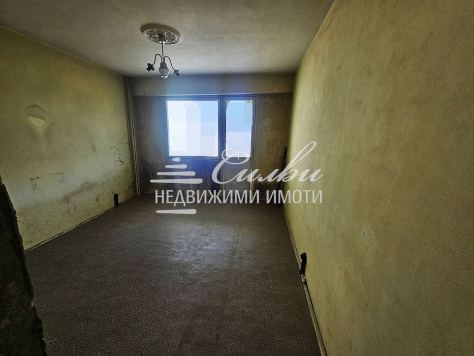 Двустаен РАЗШИРЕН апартамент - кв. Боян Българанов 1