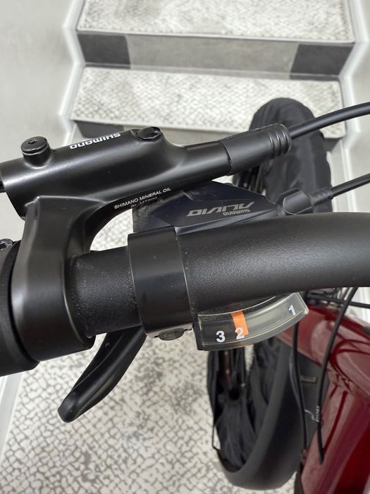 Продаю велосипед Cube