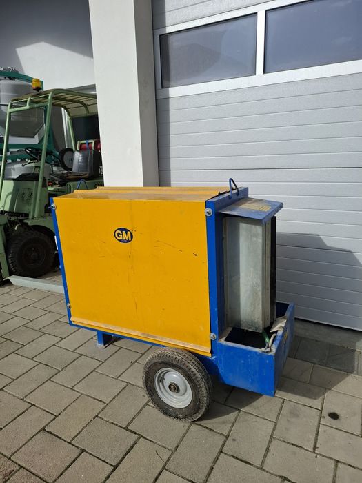 Mașina de curățat/spălat panouri ,cofraje galbene Doka la 220 V