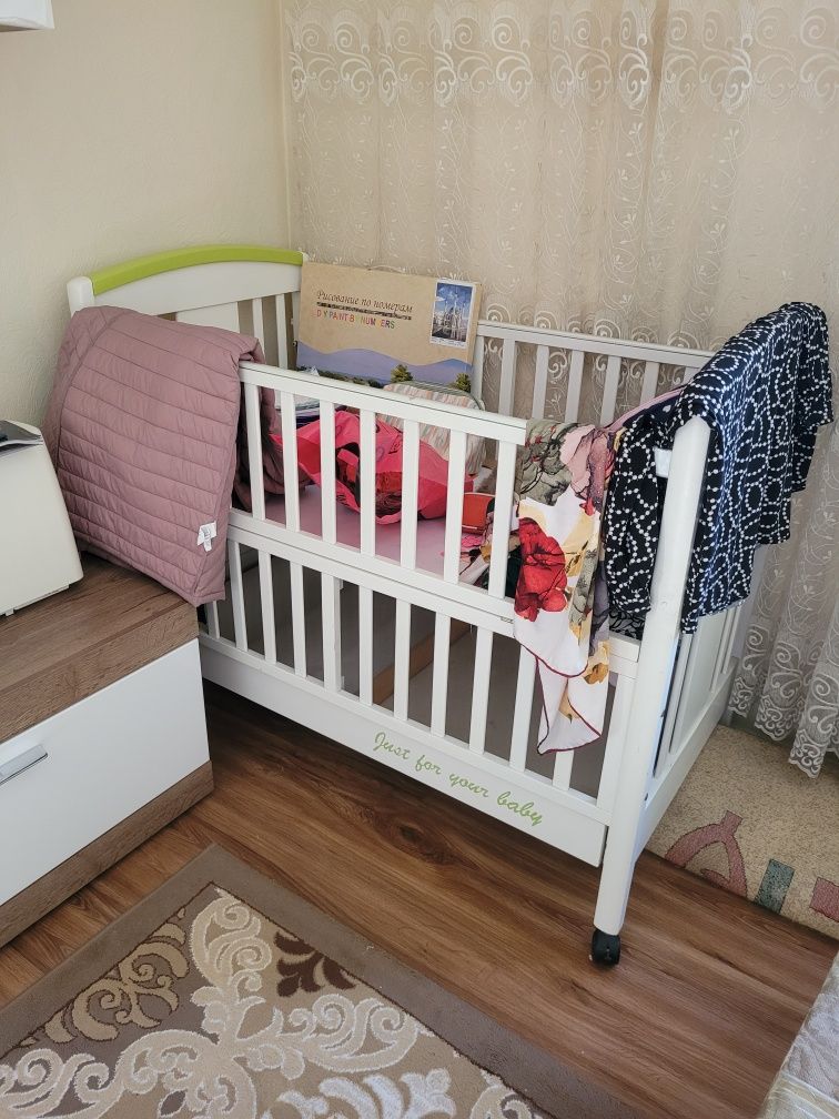 Продам детскую кровать