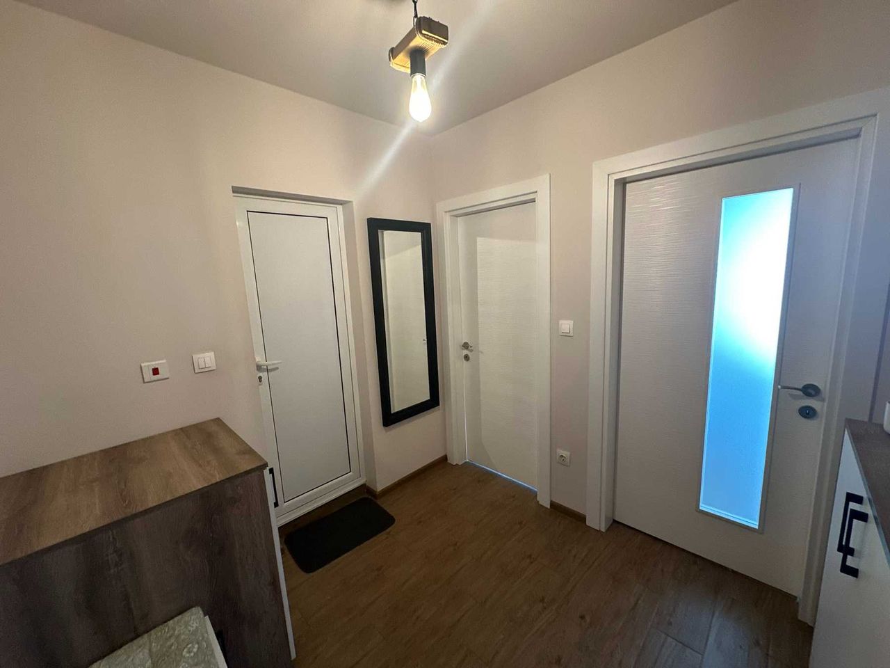 Дава се под наем Двустаен апартамент в Пловдив, Тракия - 70 кв.м за 408 € - Снимка #14