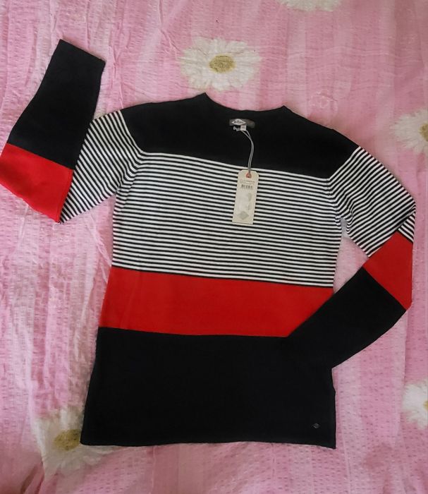 Pulovar nou cu eticheta pentru femei- Lee Cooper, mas.XS