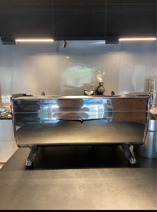 Espressor profesional Victoria Arduino Black Eagle (expresor/expressor