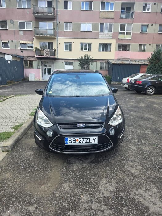Vând Ford S-Max 2012