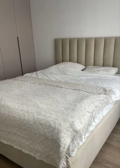 Кровать продам срочно