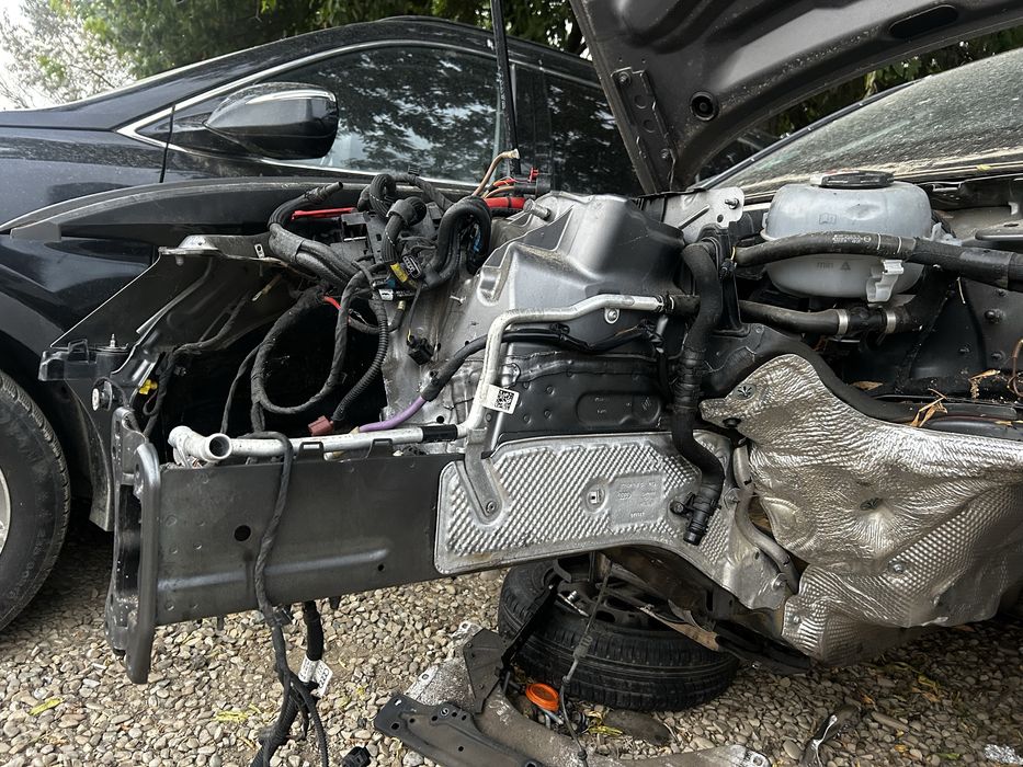 Lonjeron dreapta față Audi A6 4K C8