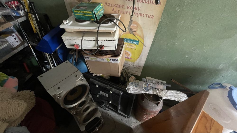 Продам электрическую плиту с двумя комфорками