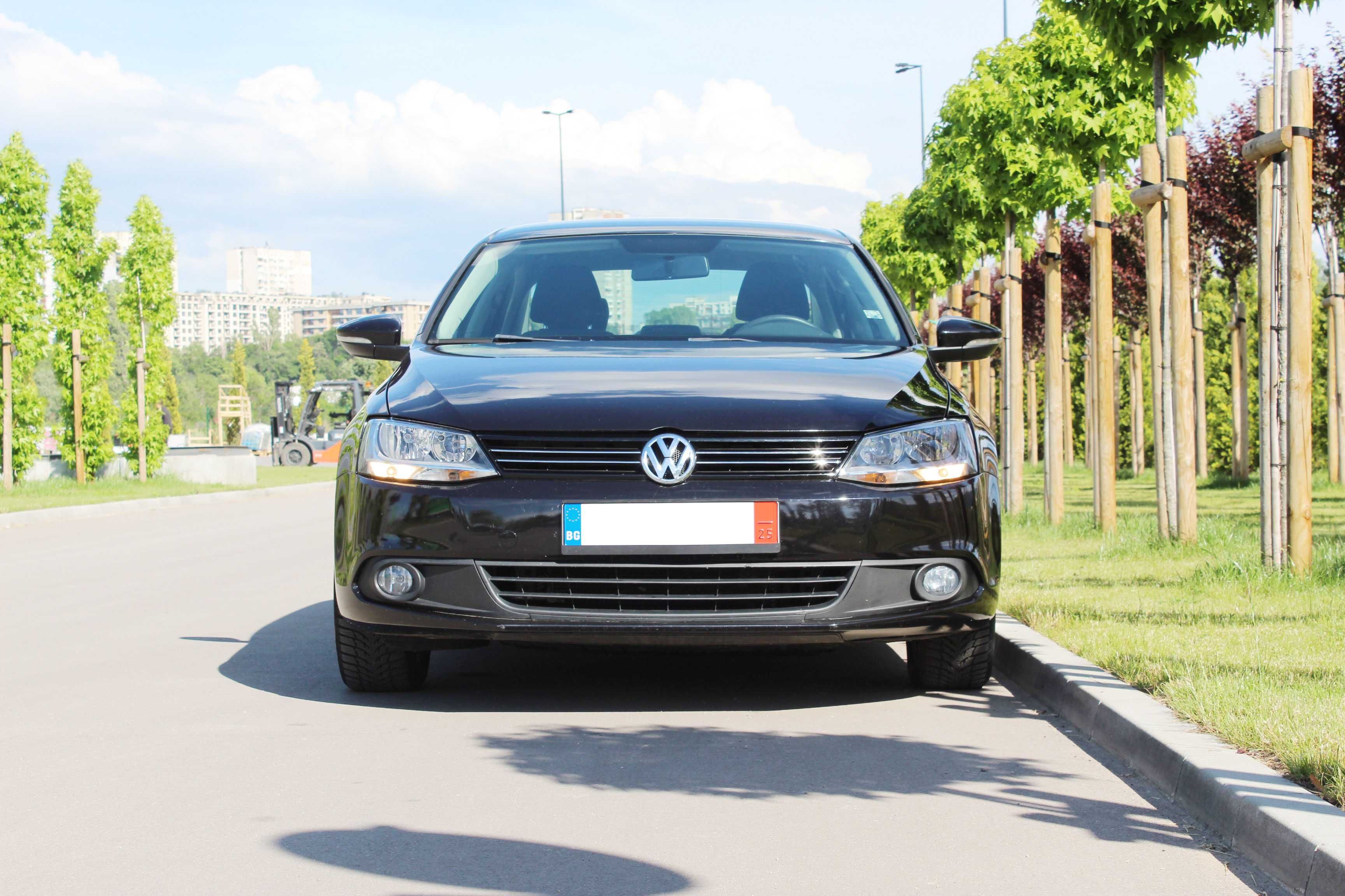 VW JETTA 1.6 KLIMA / CARPLAY / фолксваген джета / клима / нави