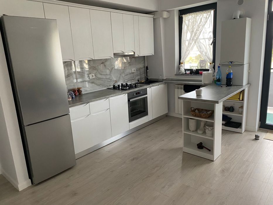 Inchiriez apartament 2 camere complet mobilat si utilat