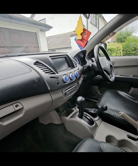 Mitsubishi l200 2007