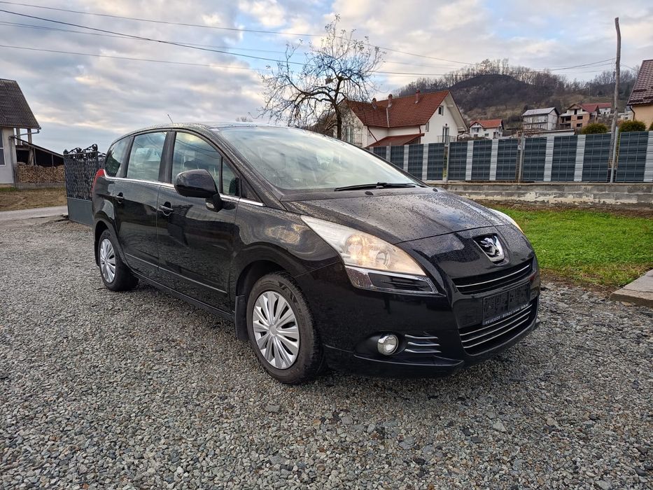 Vând Peugeot 5008 1,6 diesel euro 5