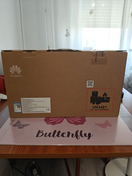 Laptop Huawei MateBook D 15 Geanta Cadou stare buna