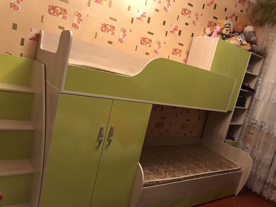 Детский кровать двухместный с матрасам