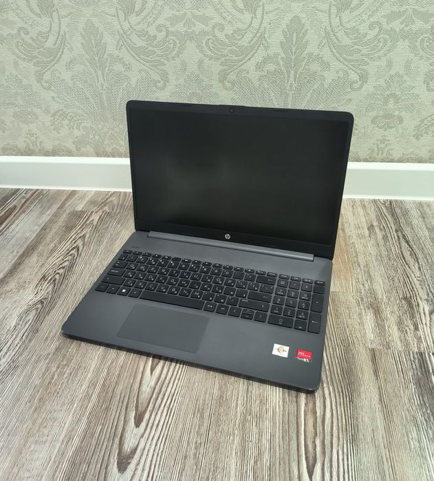 Мощный ноутбук HP/AMD Athlon Silver 3050/SSD 256 Гб/Full HD