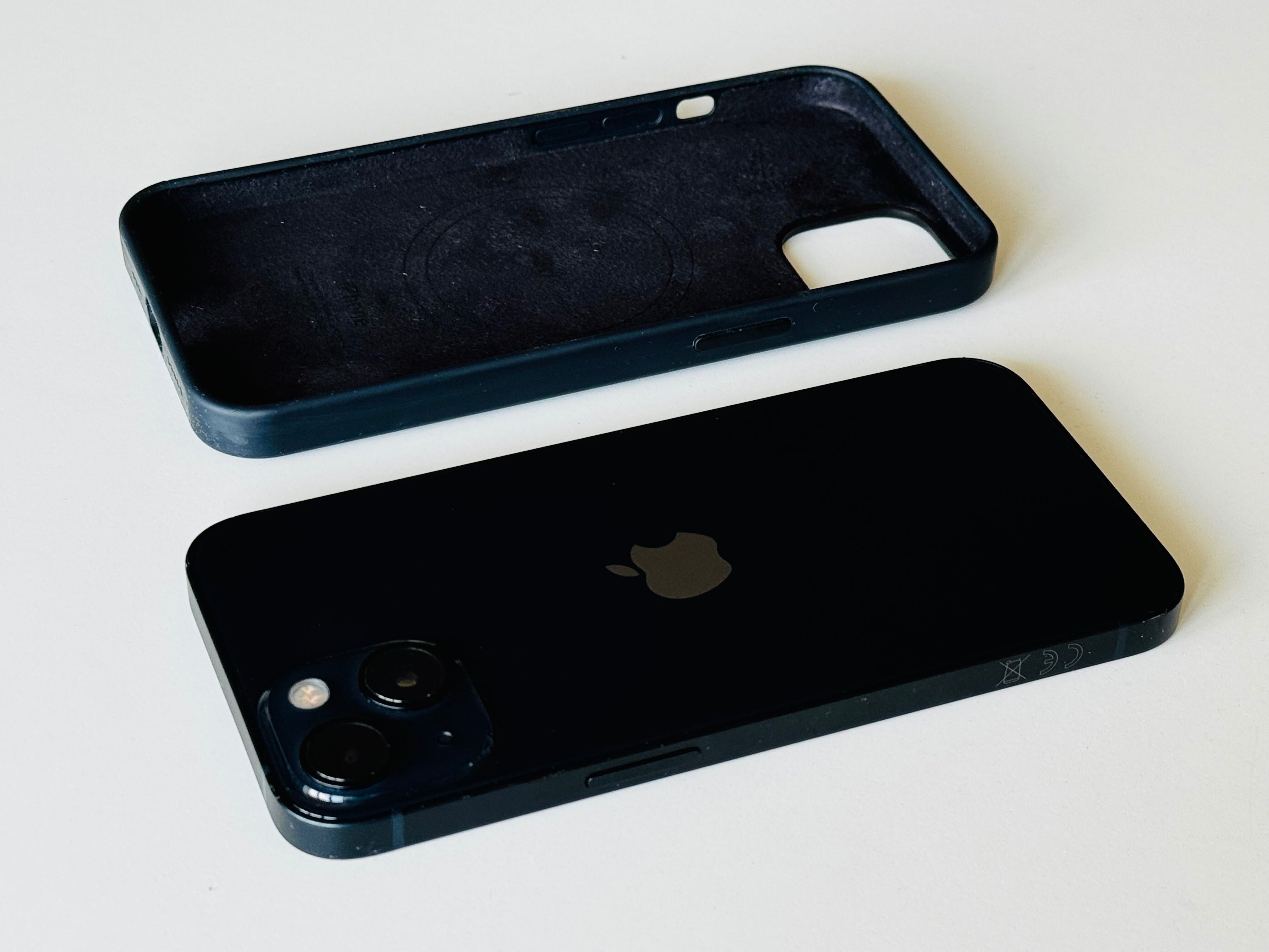 Iphone 13 128GB Black 98% Батерия Гаранция 6 месеца