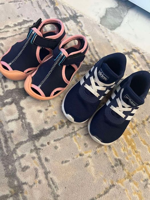 Лот Adidas/Ададас Маратонки и сандали