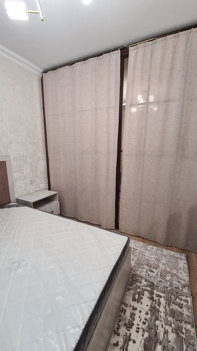 СДАЕТЬСЯ С 1 декабря  МЕСЯЦА..метро .Дружба народов  200 метров..сдает