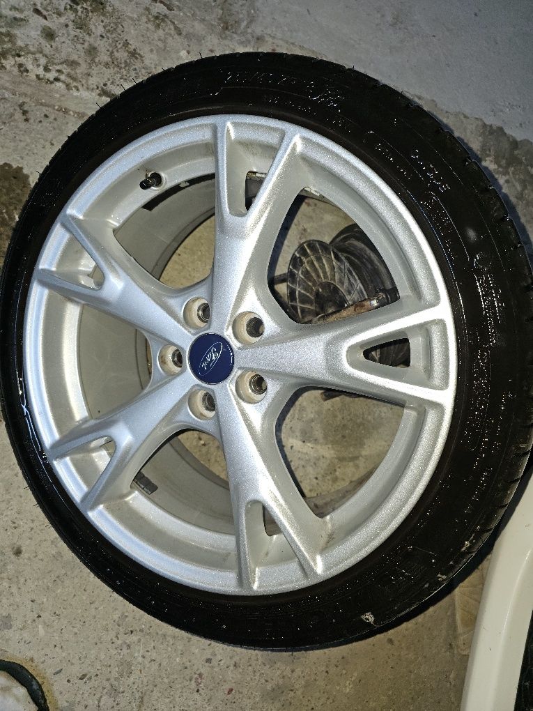 Jante ford focus r18 5x108