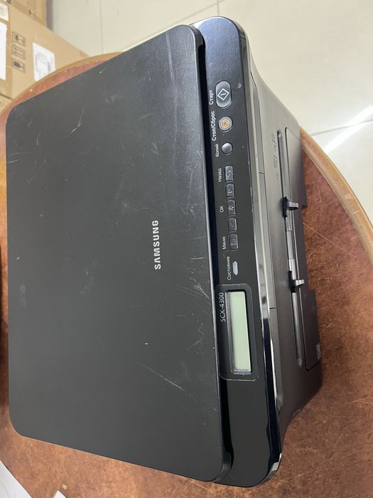 Продаётся МФУ Samsung SCX-4300 — печать/скан/копир