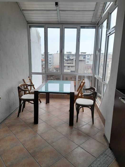 Продава се Тристаен апартамент в Пловдив, Кършияка - 70 кв.м за 1829 €/кв.м - Снимка #3