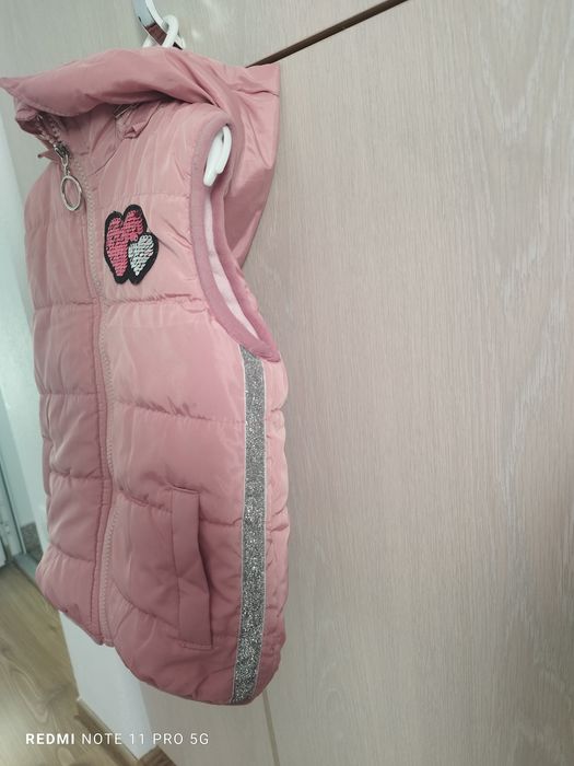 Vesta fetițe superba