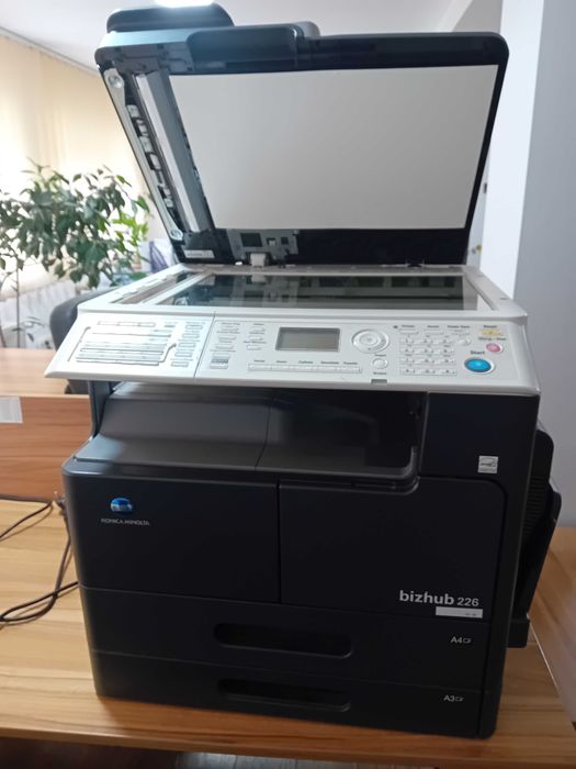 De vanzare imprimanta multifunctionala Konica Minolta bizhub 226