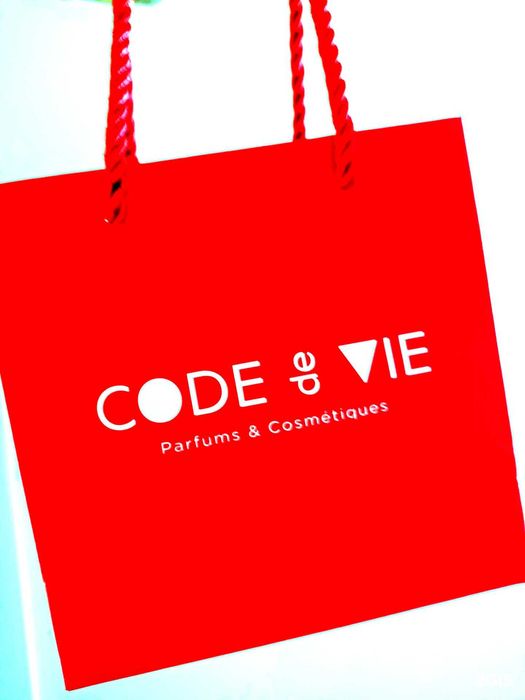 Подарочный сертификат Code De Vie на 5О ОООт отдаю дешевле за 399OO