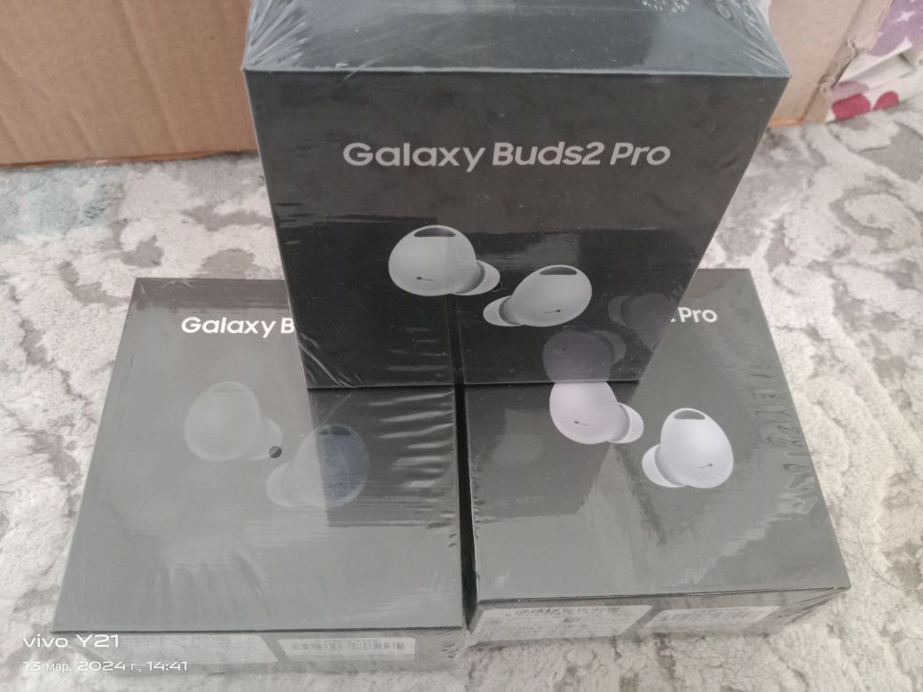 Наушник Самсунг Galaxy buds 2 pro