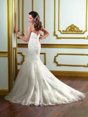 Rochie de Mireasa - MORI LEE- model deosebit