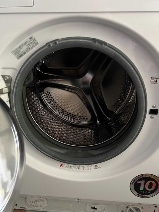 Пералня със сушилня BEKO за вграждане 8/5 кг