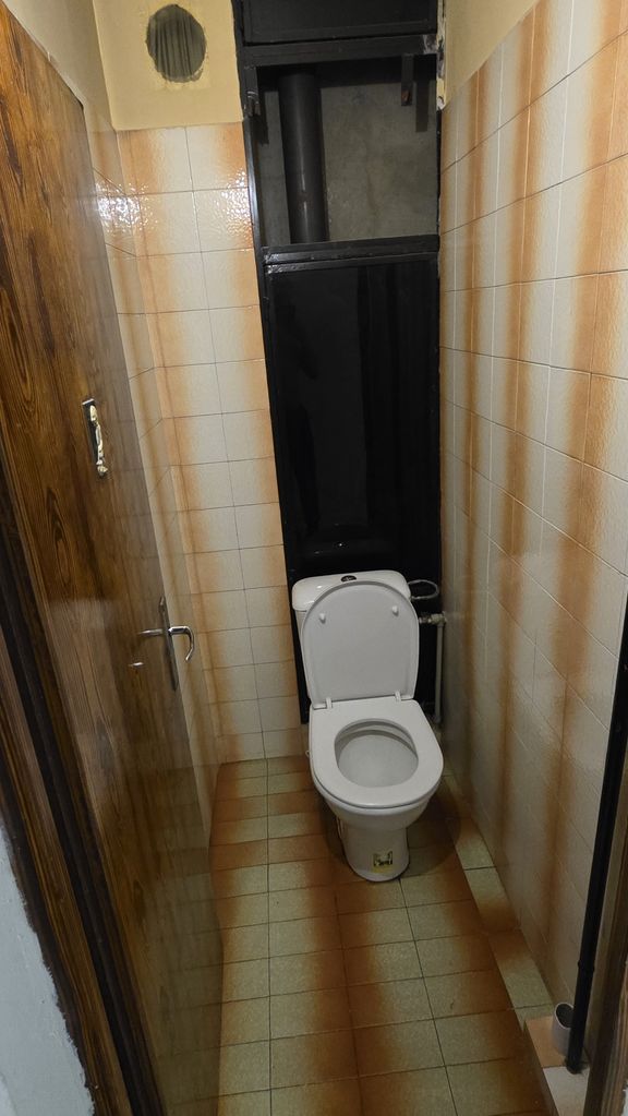 Продава се Тристаен апартамент в София, Връбница 1 - 84 кв.м за 2012 €/кв.м - Снимка #12