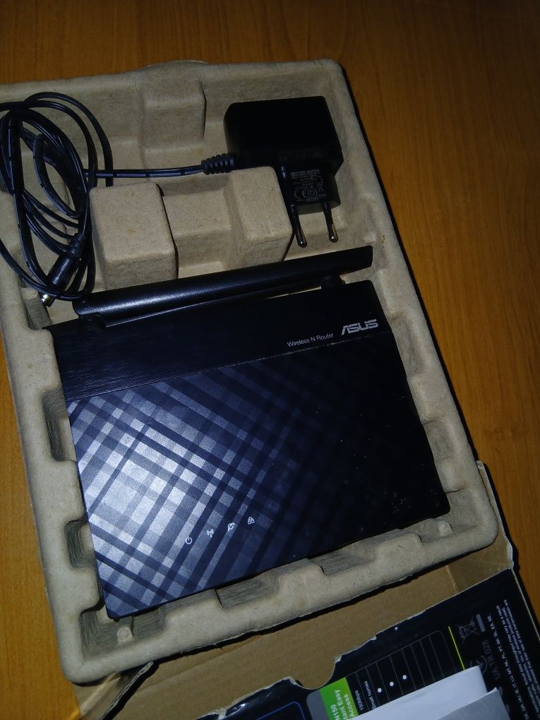 Рутер ASUS 300mbps